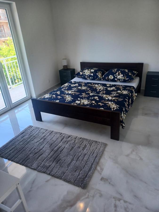 ילסה Apartmani Miletic מראה חיצוני תמונה