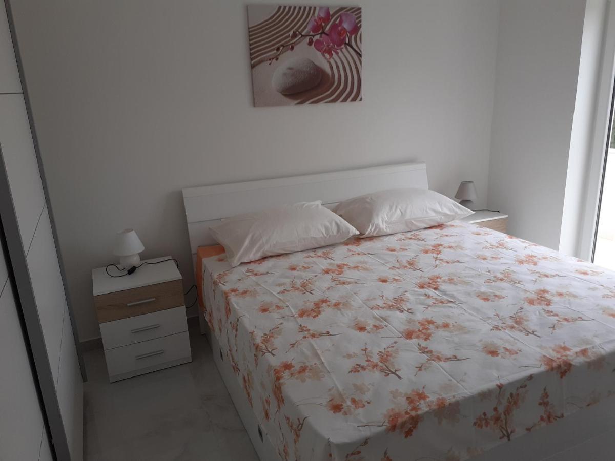 ילסה Apartmani Miletic מראה חיצוני תמונה