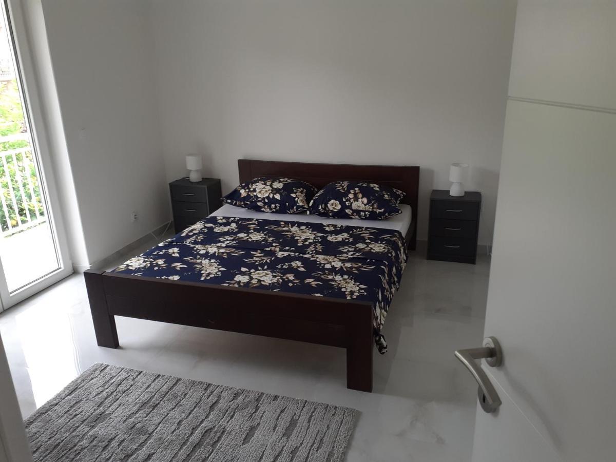 ילסה Apartmani Miletic מראה חיצוני תמונה