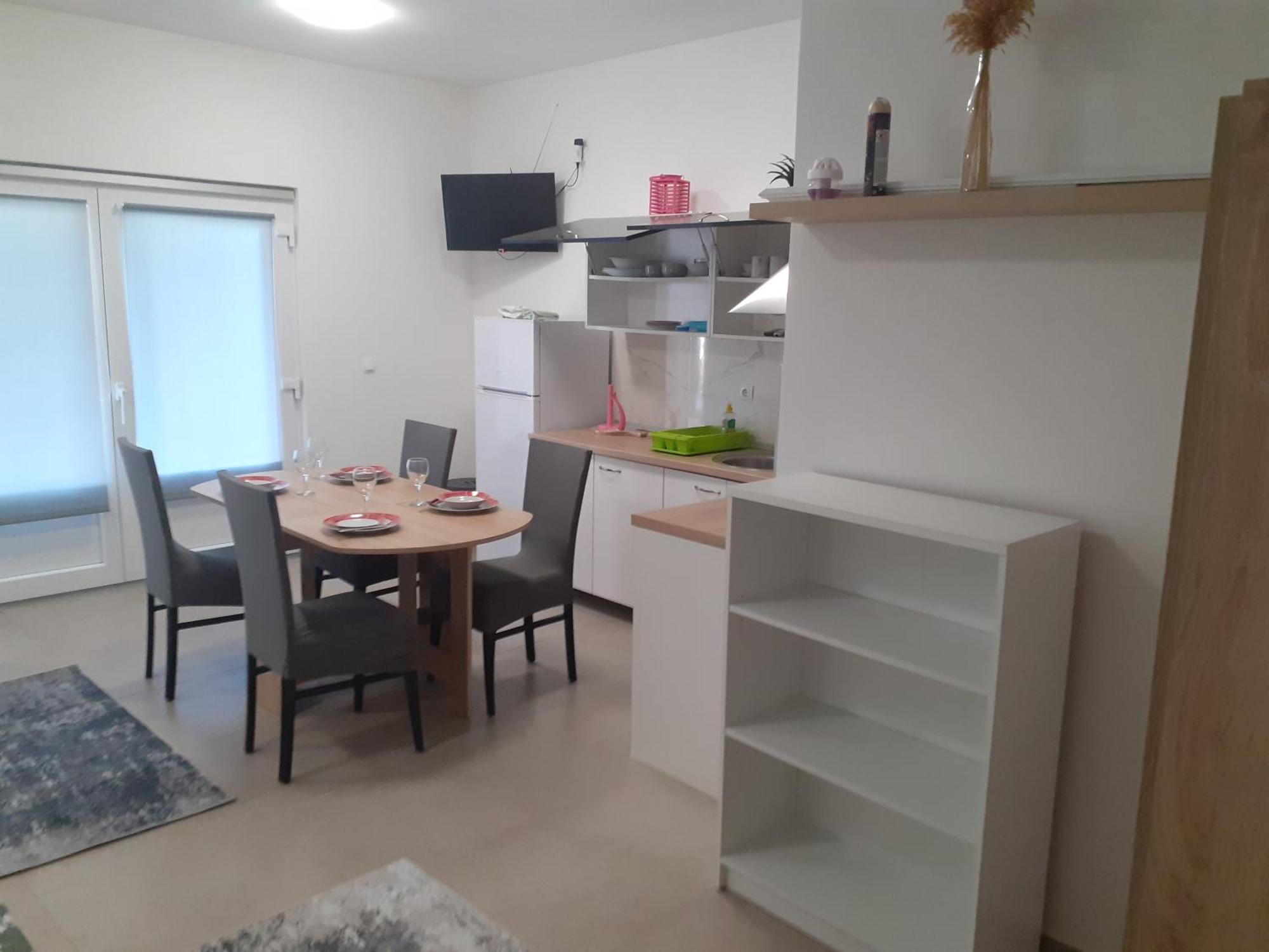 ילסה Apartmani Miletic מראה חיצוני תמונה