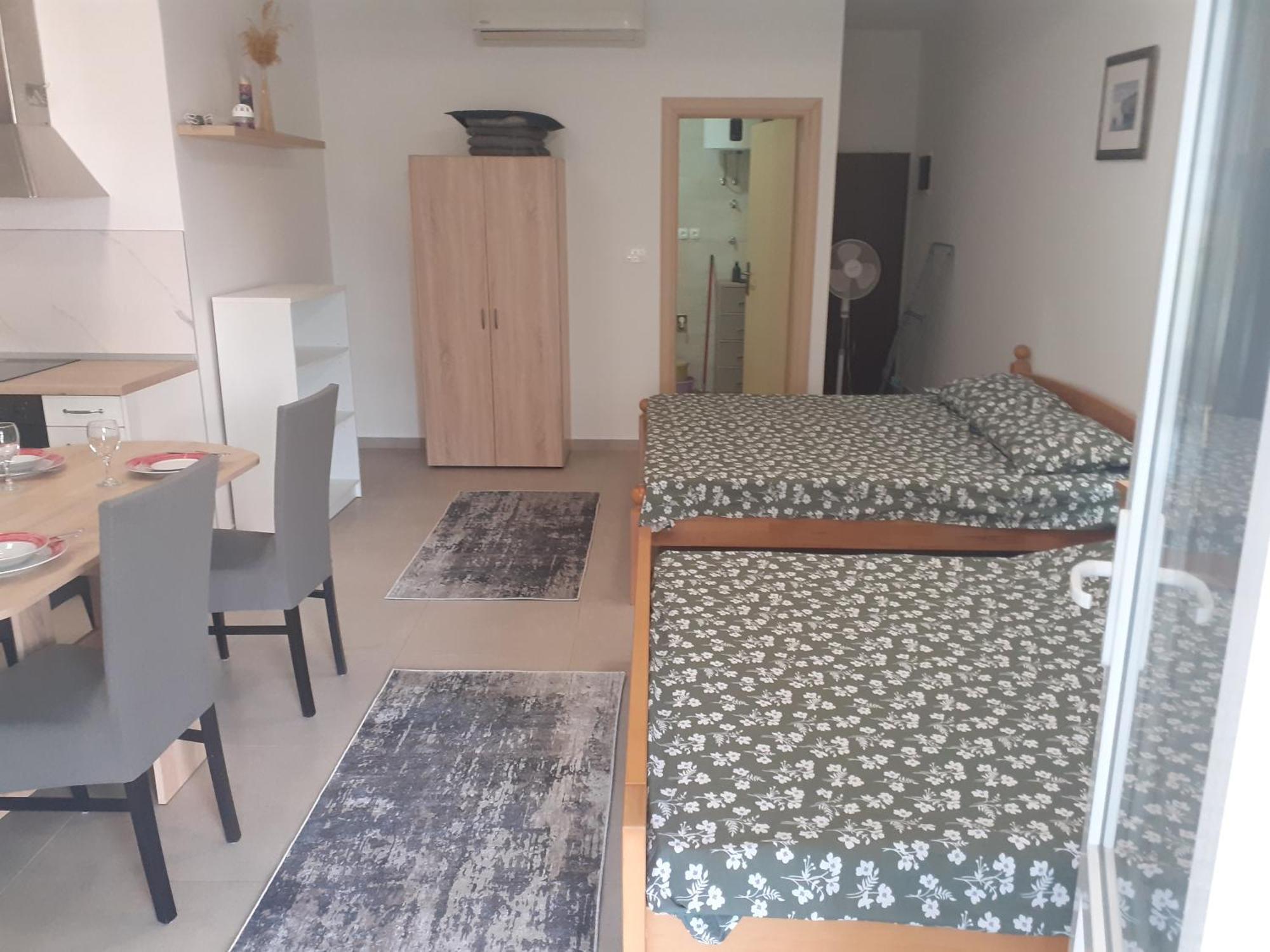 ילסה Apartmani Miletic מראה חיצוני תמונה