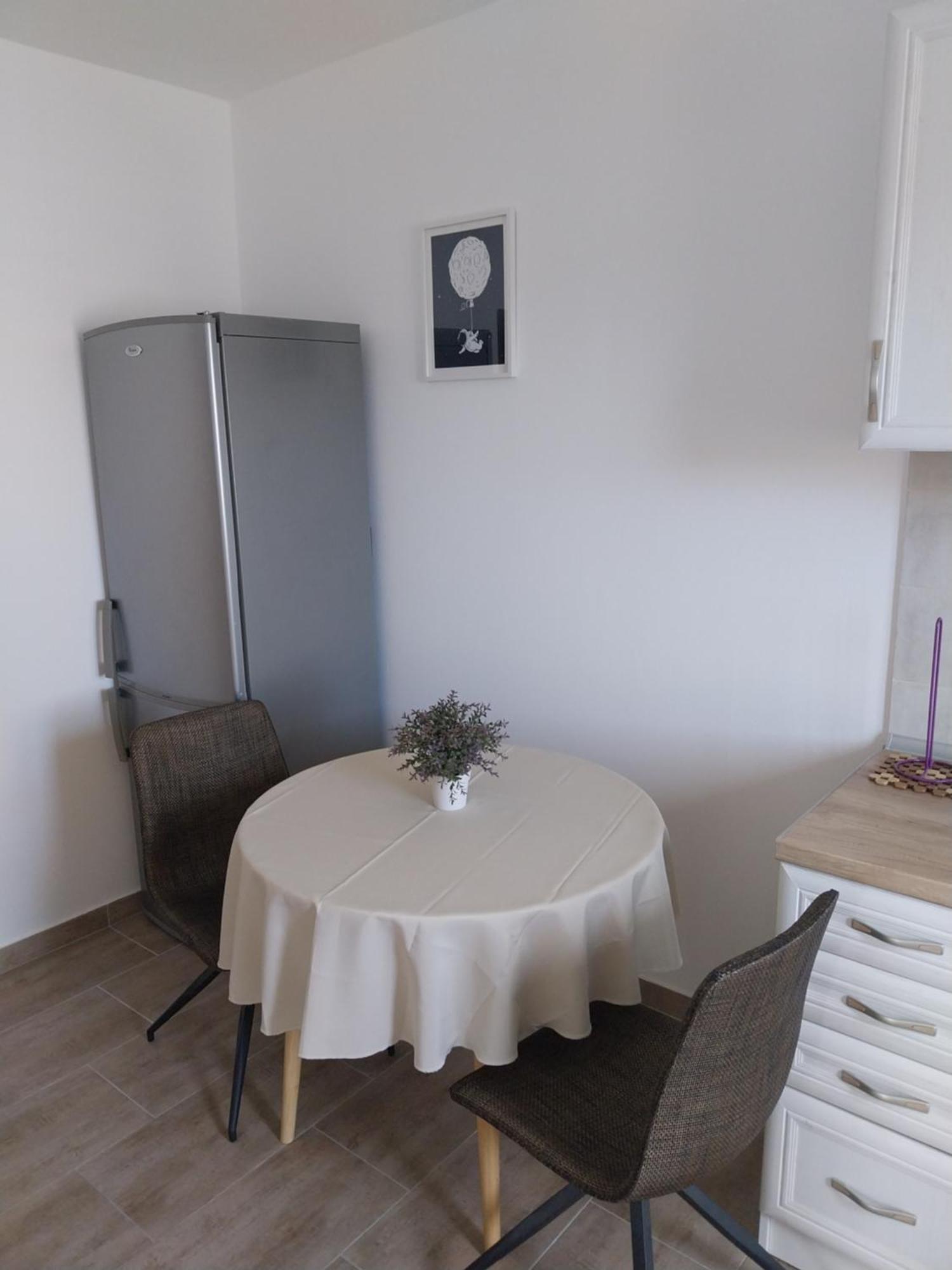 ילסה Apartmani Miletic מראה חיצוני תמונה