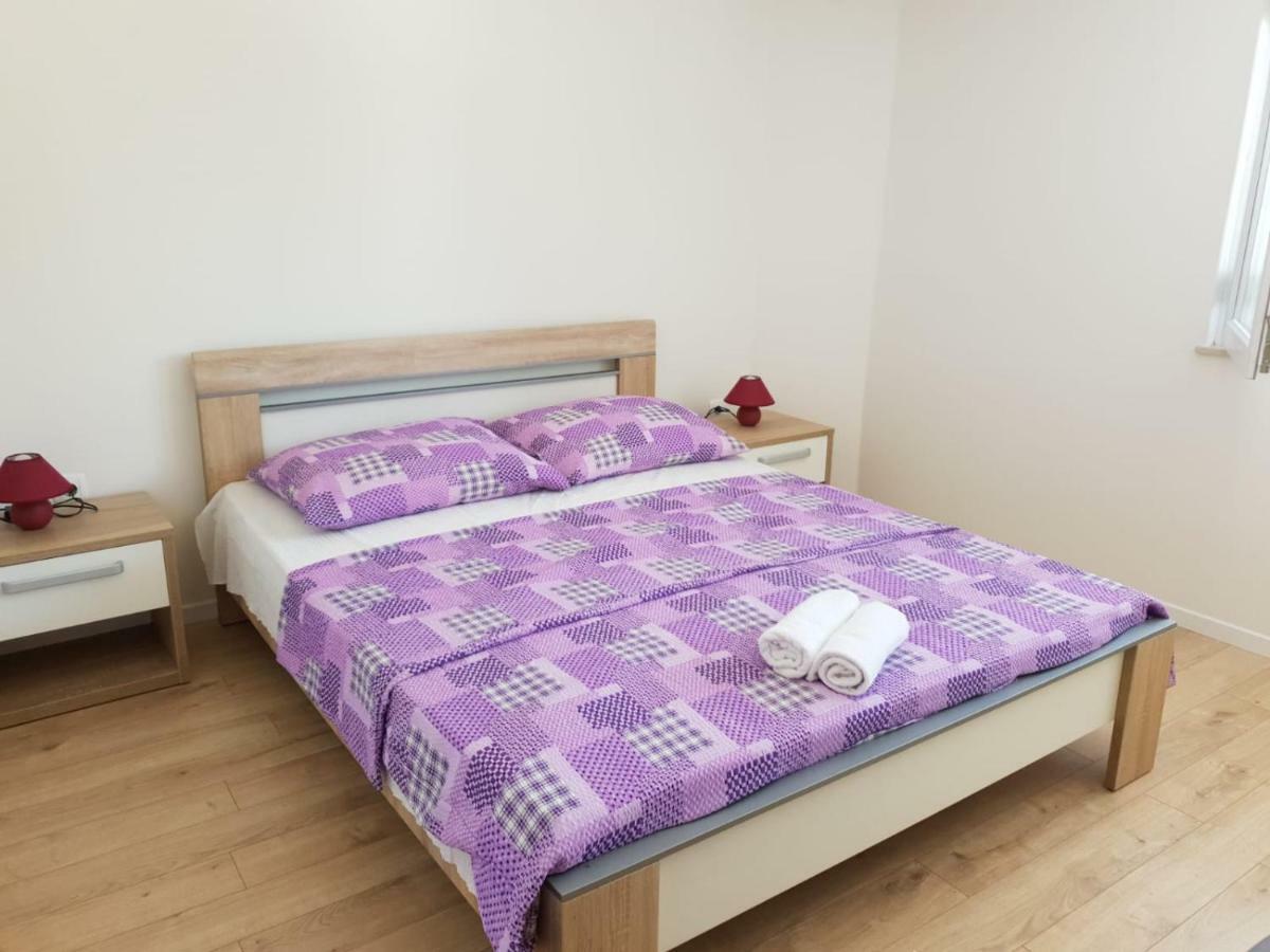 ילסה Apartmani Miletic מראה חיצוני תמונה